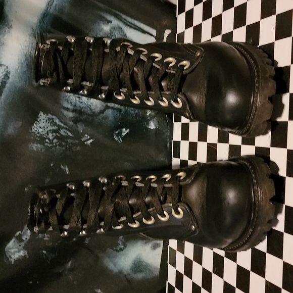 Carolina Womens 120 Plus Oil Resistant Moto Boots - Picture 5 of 9